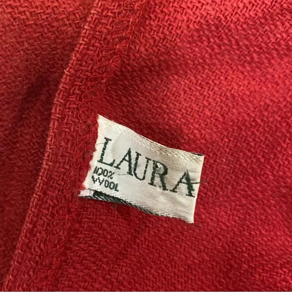 LAURA ASHLEY vintage 100% wool red women’s shawl fringe feminine cardigan s-OS - Picture 3 of 9